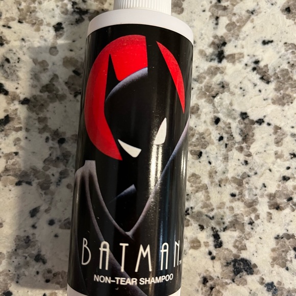 Batman Shampoo - Picture 2 of 12